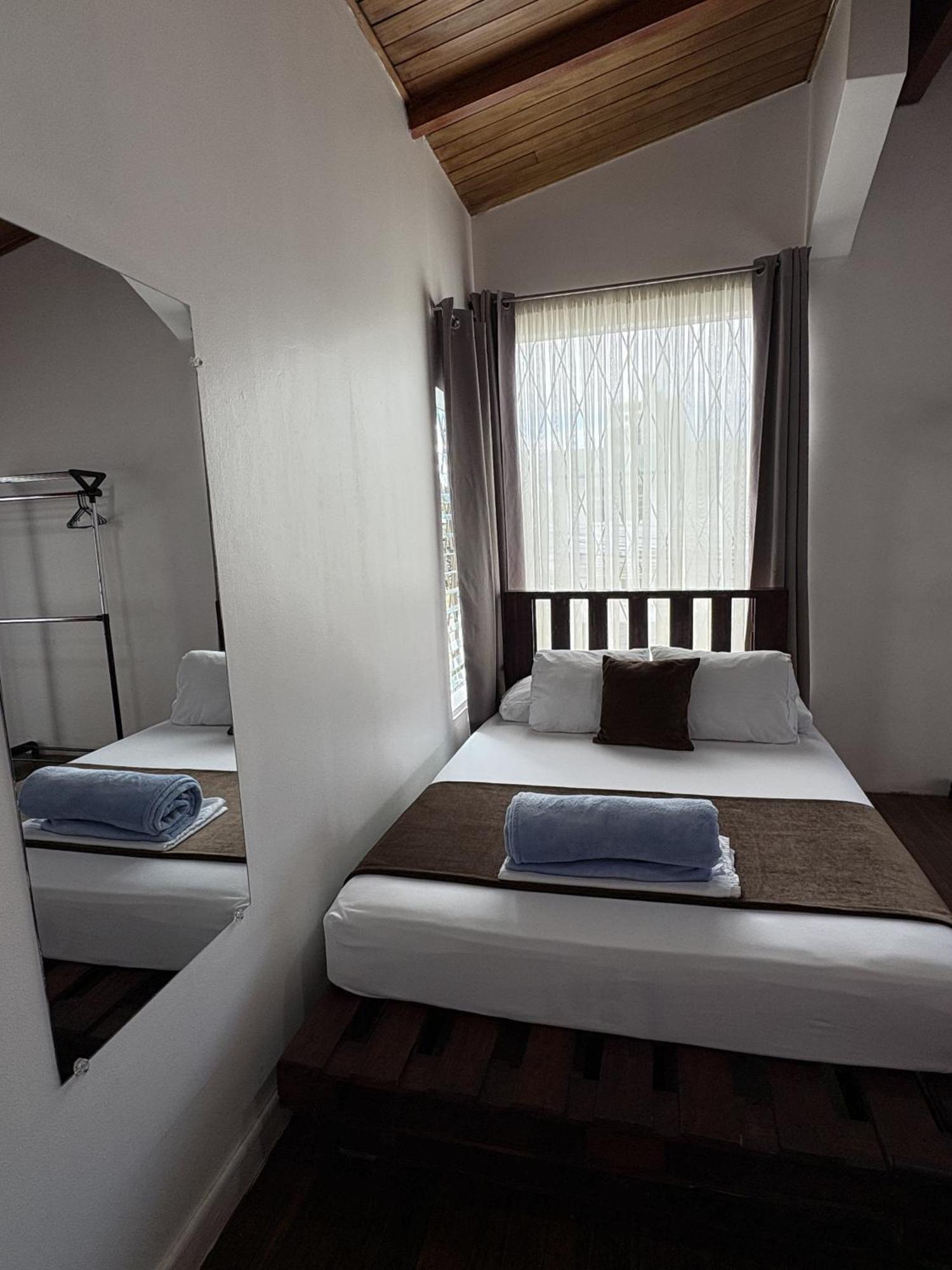Eco Stay Hostel San José Buitenkant foto